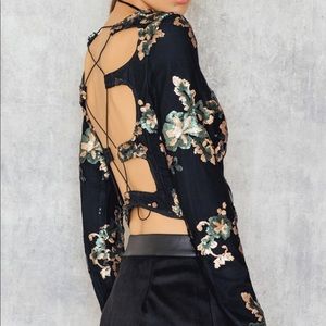 WYLDR Stargo Sequin Crop Top Lace Back Floral Lace Up Open Back Long Sleeve